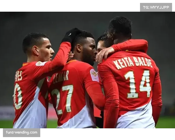 法甲争冠混战提升联赛悬念 关注度与商业价值双升